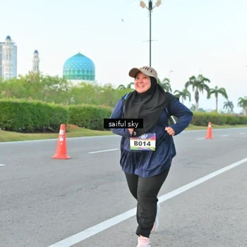 Runner Photo 6071044
