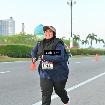 Runner Photo 6071046