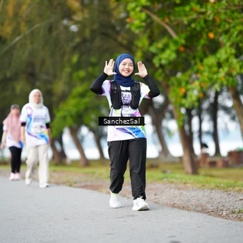 Runner Photo 6071054