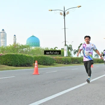 Runner Photo 6071056