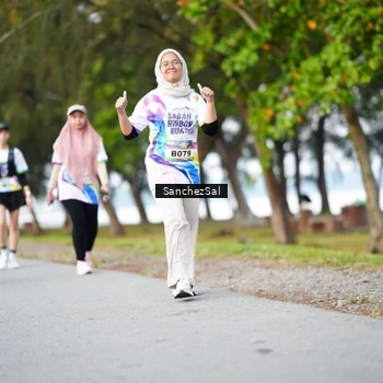 Runner Photo 6071063