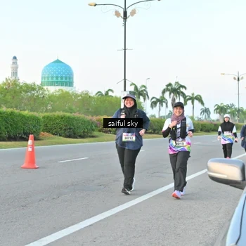 Runner Photo 6071069