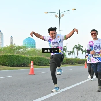 Runner Photo 6071071