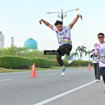 Runner Photo 6071073