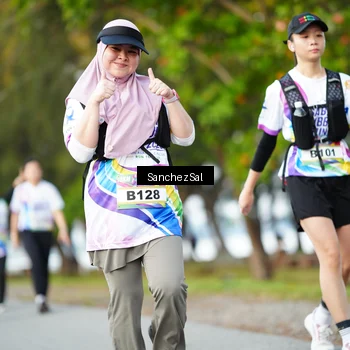 Runner Photo 6071096