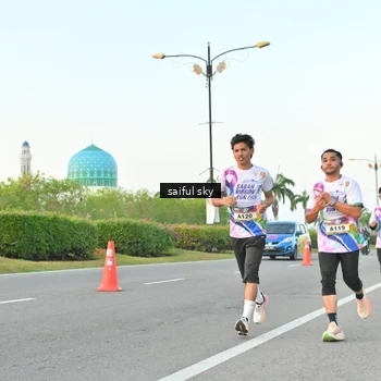 Runner Photo 6071103