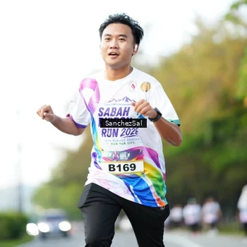 Runner Photo 6071105