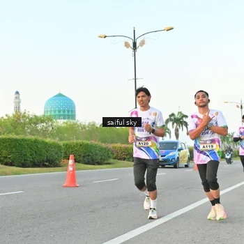 Runner Photo 6071109