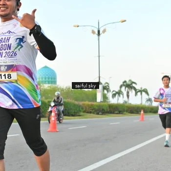 Runner Photo 6071135
