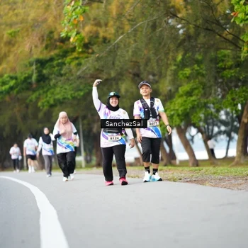 Runner Photo 6071143