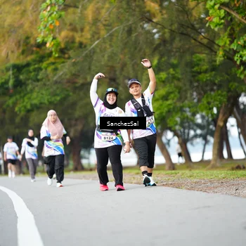 Runner Photo 6071148
