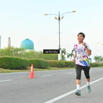 Runner Photo 6071150