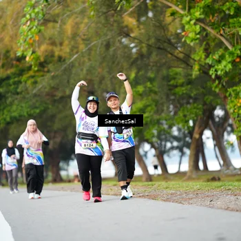 Runner Photo 6071155