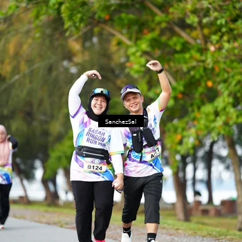 Runner Photo 6071159