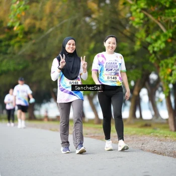 Runner Photo 6071199