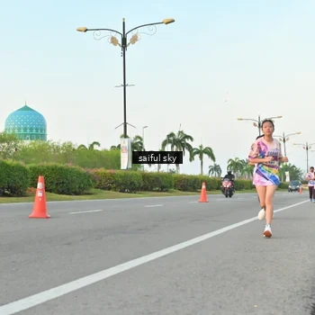 Runner Photo 6071203