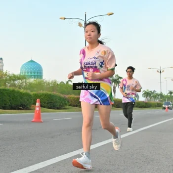 Runner Photo 6071221