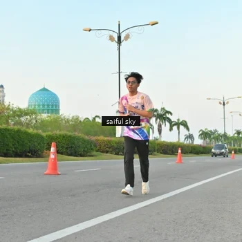 Runner Photo 6071225
