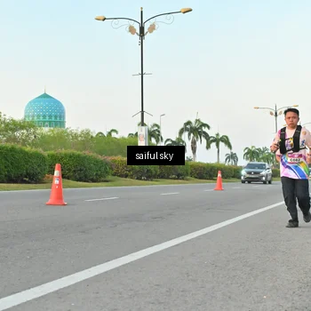 Runner Photo 6071242