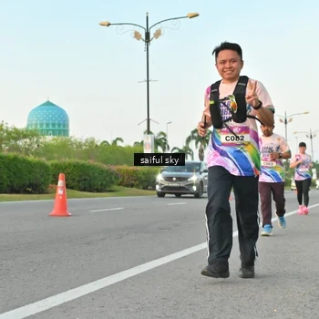 Runner Photo 6071255