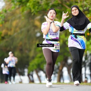 Runner Photo 6071292