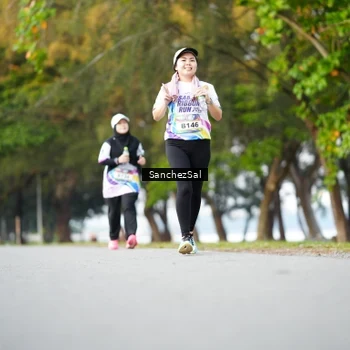 Runner Photo 6071297