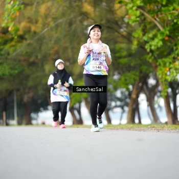 Runner Photo 6071298