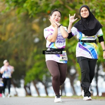 Runner Photo 6071299