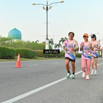 Runner Photo 6071300