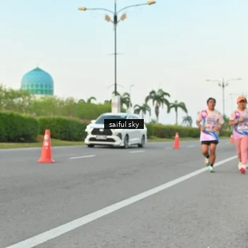 Runner Photo 6071308