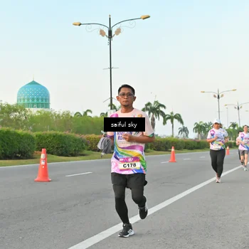 Runner Photo 6071336