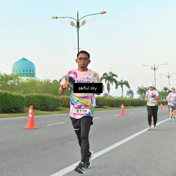 Runner Photo 6071340
