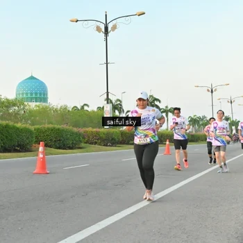 Runner Photo 6071354
