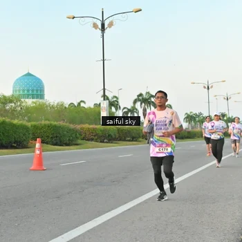 Runner Photo 6071358