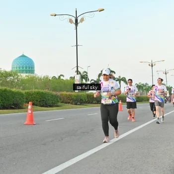 Runner Photo 6071359