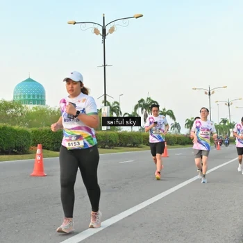 Runner Photo 6071362