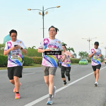 Runner Photo 6071369