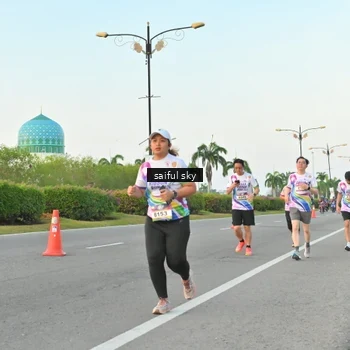 Runner Photo 6071384