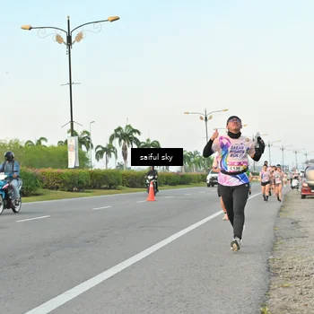 Runner Photo 6071391