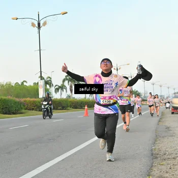 Runner Photo 6071398