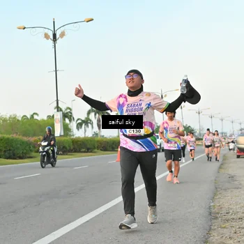 Runner Photo 6071402