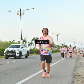 Runner Photo 6071430