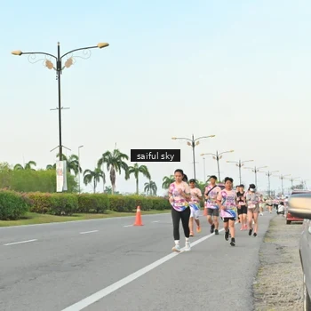 Runner Photo 6071431