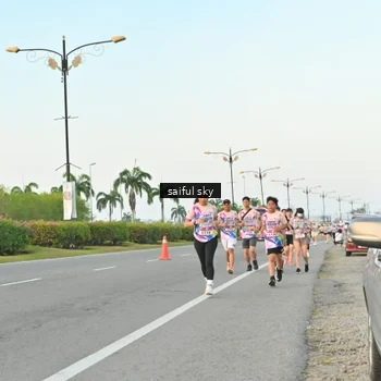 Runner Photo 6071434