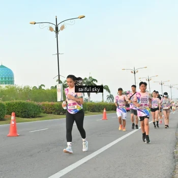 Runner Photo 6071449