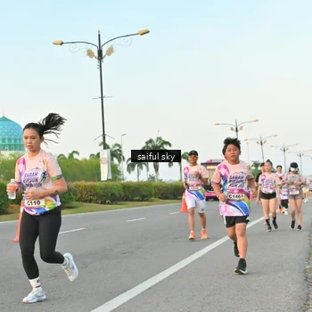 Runner Photo 6071455