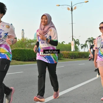 Runner Photo 6071773