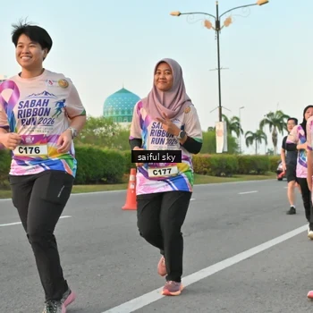 Runner Photo 6071774