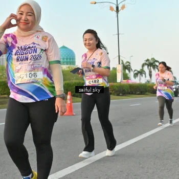 Runner Photo 6071834
