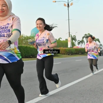 Runner Photo 6071836